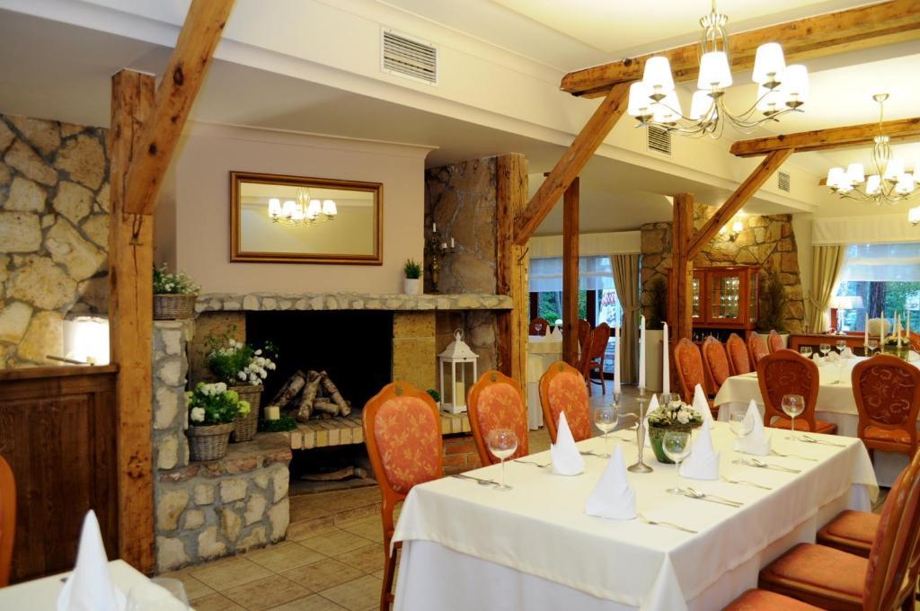 Hotel Rebajlo Piła Εξωτερικό φωτογραφία