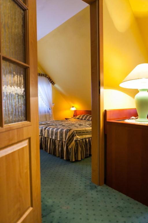 Hotel Rebajlo Piła Εξωτερικό φωτογραφία